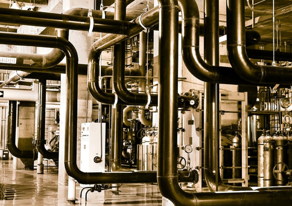 Process pipelines fabrication and installation